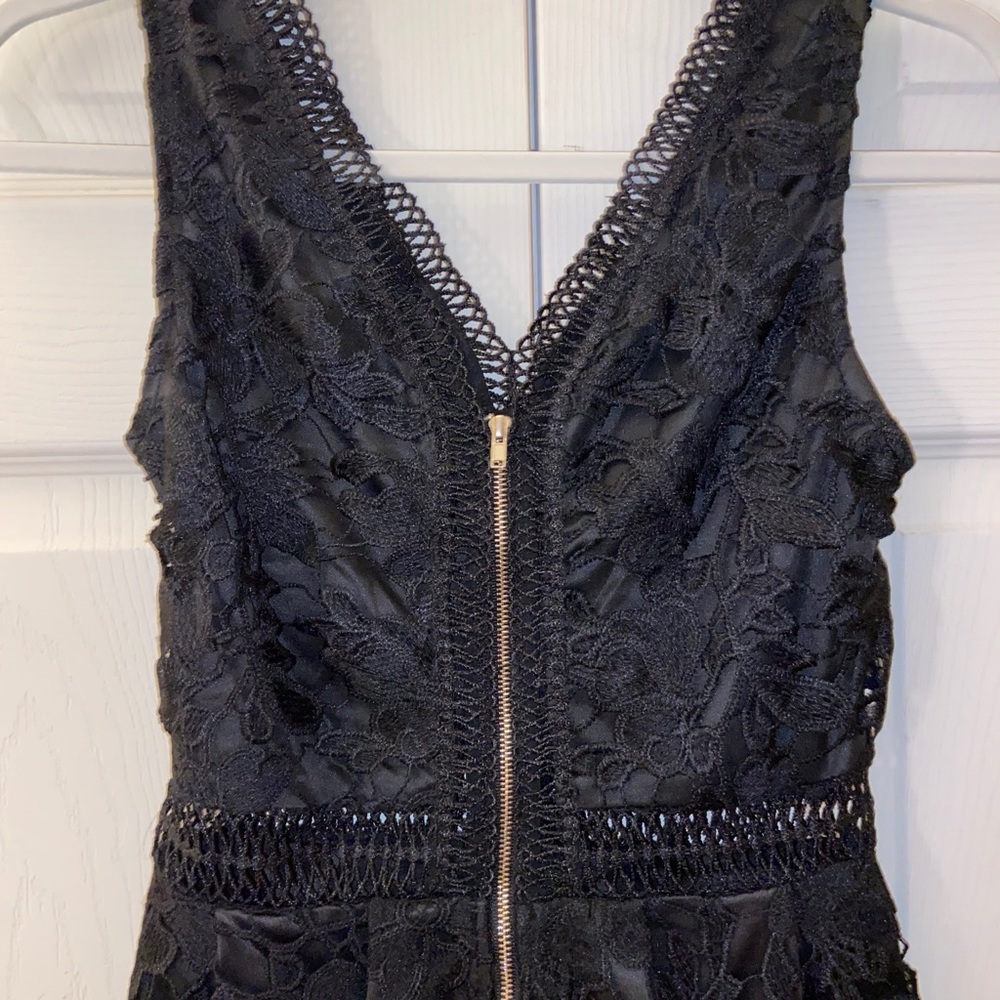 Top - Picture 2 of 2